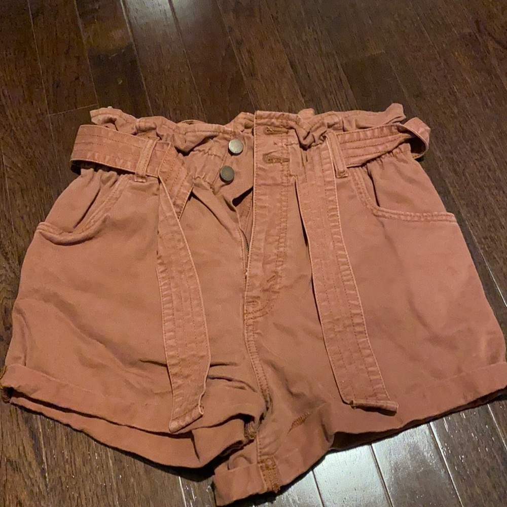 Abercrombie Paper Bag shorts